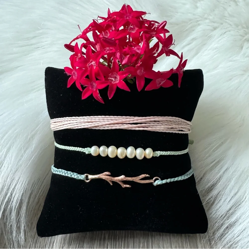 🌸💞 PURA VIDA Set of 3 Adjustable Bracelets